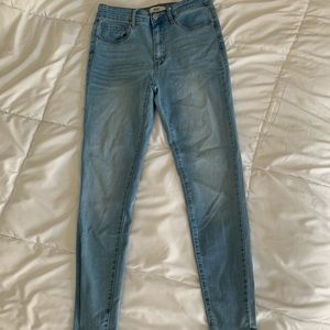 High Rise Skinny Jeans // Forever 21